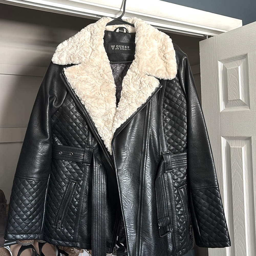 Guess XL Leather Jacket with Cream fur neck